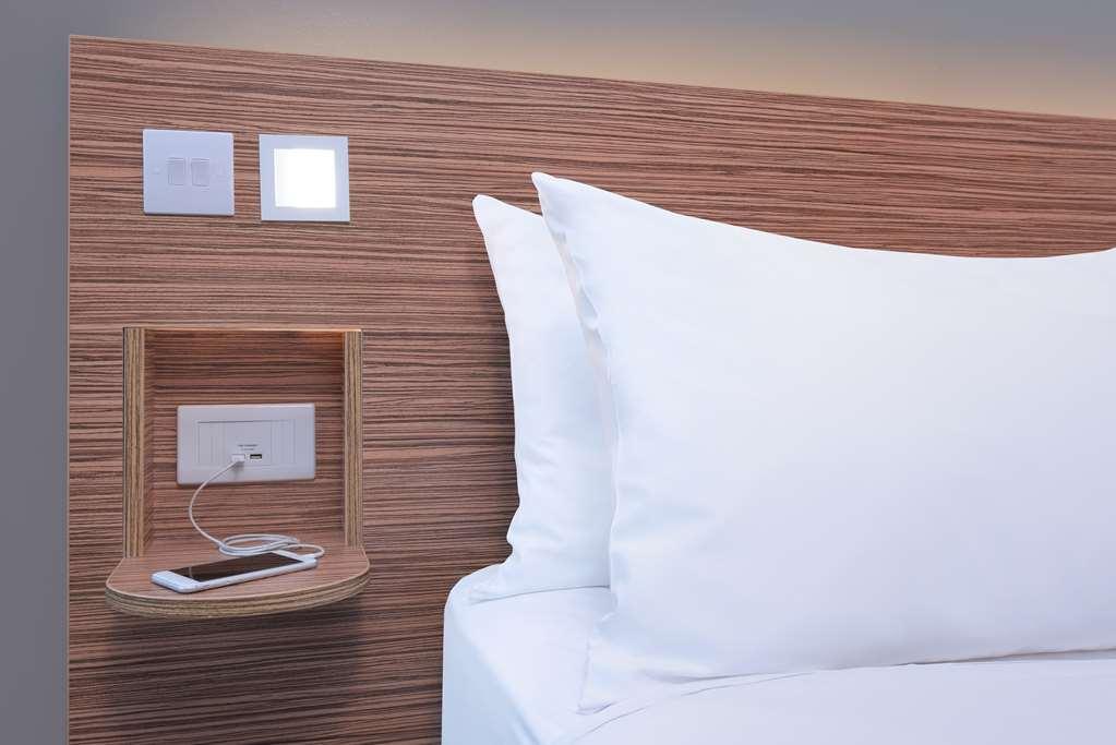 Travelodge Farringdon Londra Cameră foto