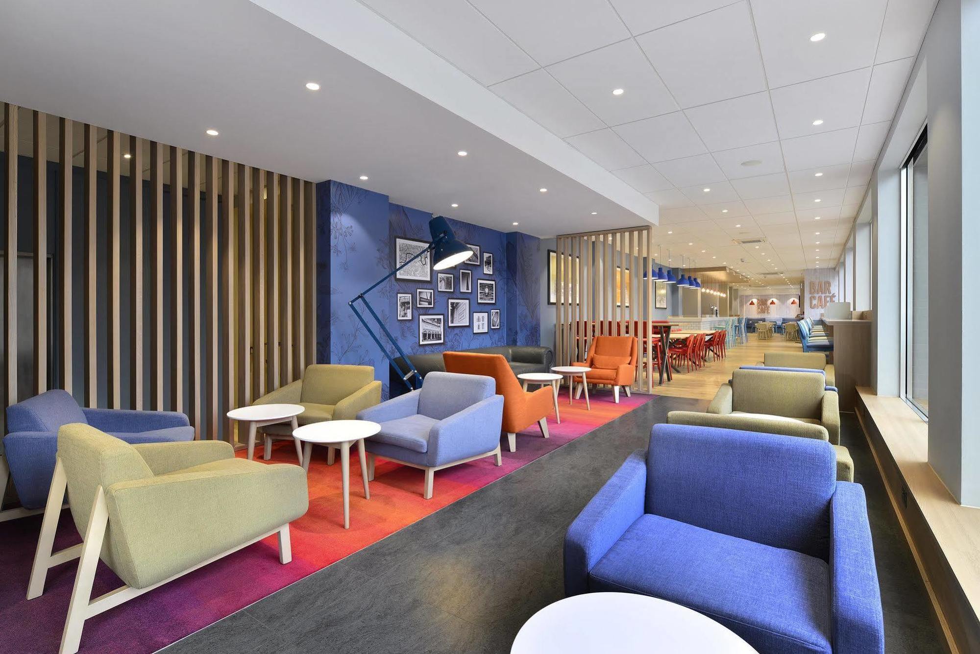 Travelodge Farringdon Londra Exterior foto